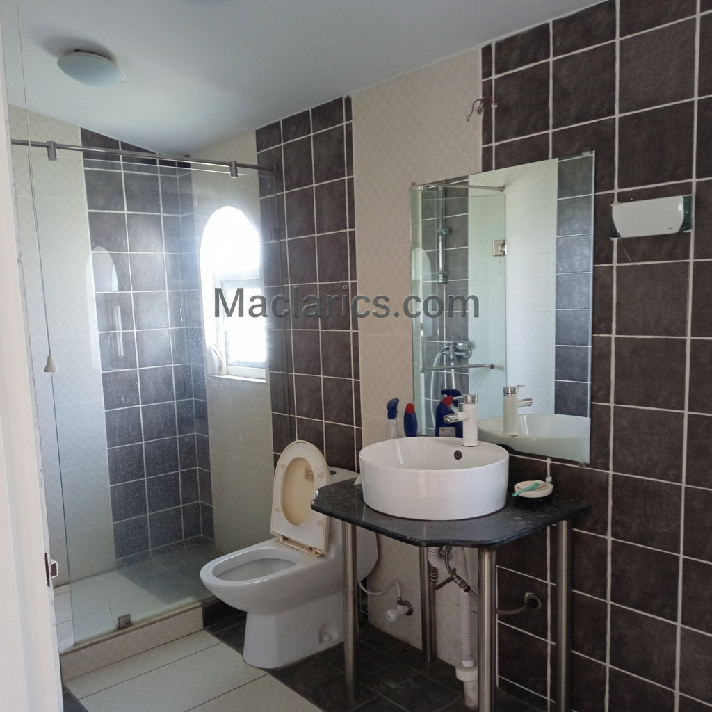 Dream House For Sale - Block 10-A Gulshan e Iqbal - Karachi