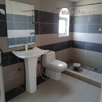 Dream House For Sale - Block 10-A Gulshan e Iqbal - Karachi